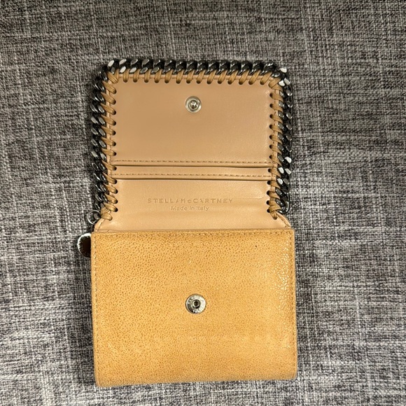 Authentic Stella McCartney Tan Mini Trifold Wallet with Chain Trim - Picture 6 of 11